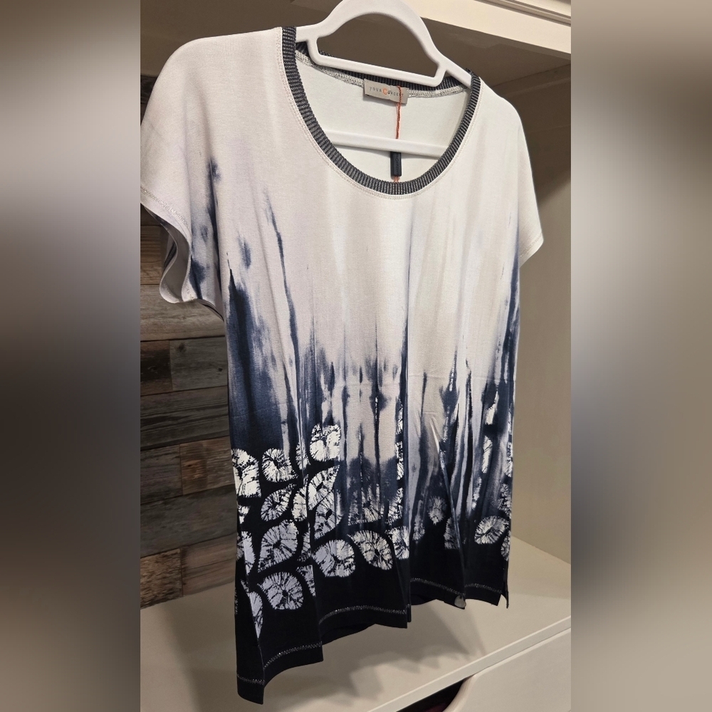 Your Concept Navy & White Artistic Blouse With Heart Charm